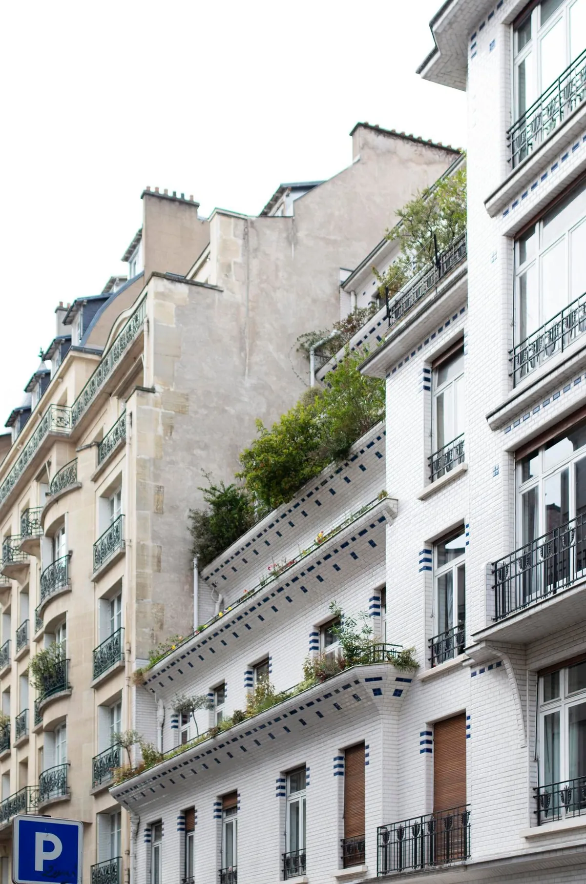 Residential building at 26 rue Vavin, Paris (1912-1914) by architects Charles Sarazin and Henri Sauvage