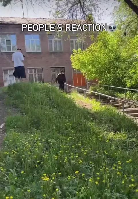 People's reaction 💀