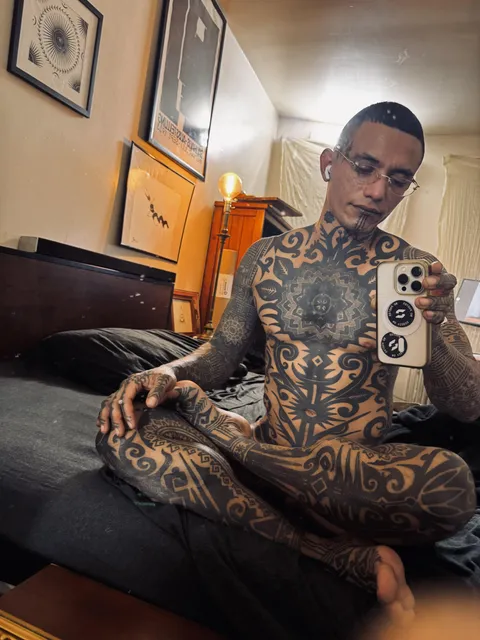 Suit by Haivarasly done in Vilnius Lithuania at antoro tattoo.