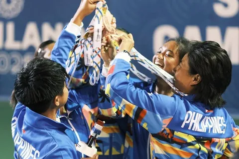 PH Women's Tennis team led by Alex Eala wins Bronze Medal