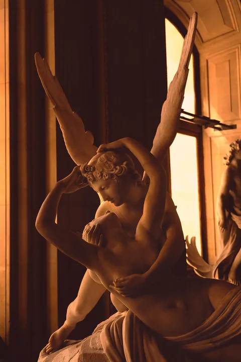 I went to the Louvre (Paris) during golden hour