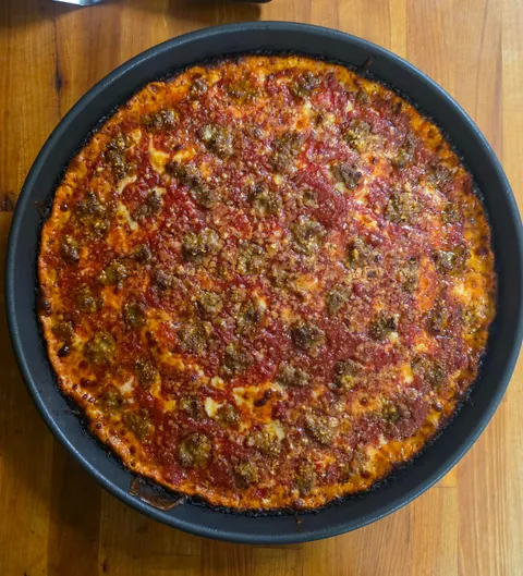 [Homemade] Sausage Chicago Pan Pizza