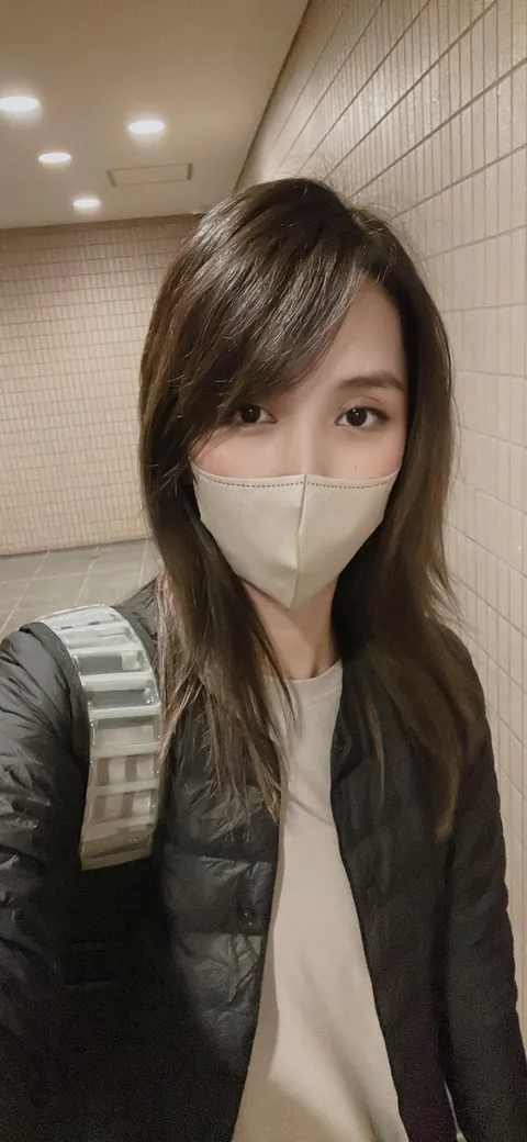 Ghosted by my date looking like the ( 1st pic ) not knowing im ready