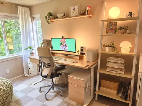 My cozy workstation 🌱