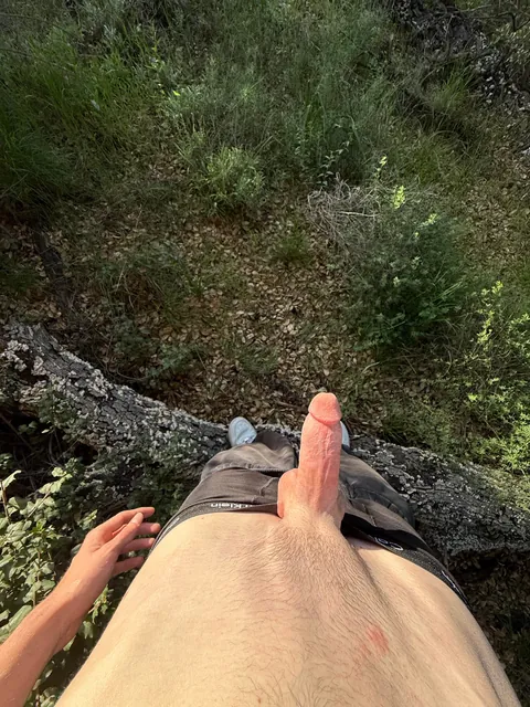 i got so horny during my hike 😓