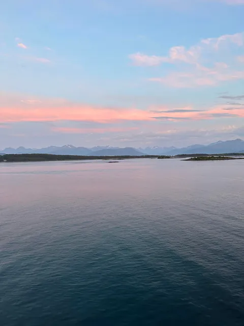 The colors of Norway (with absolutely no filters)