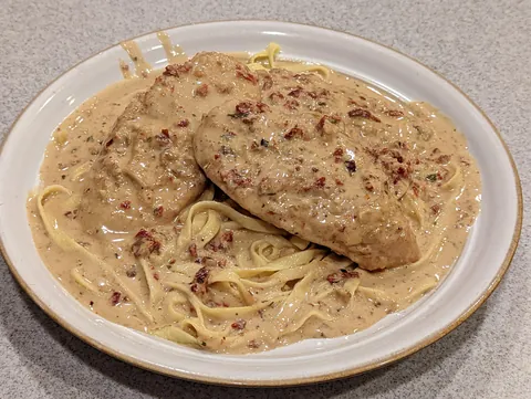 [Homemade] My attempt at Mary Me Chicken