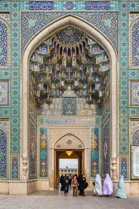 Collection of Traditional Iranian Entrances and Doorways 
