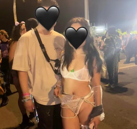 [30/26]MF4MF/F[Los Angeles] Couple here planning party!