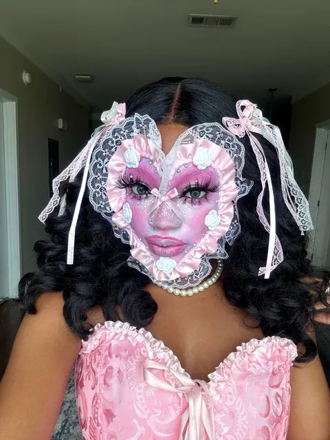 fellow artistic makeup girlies?