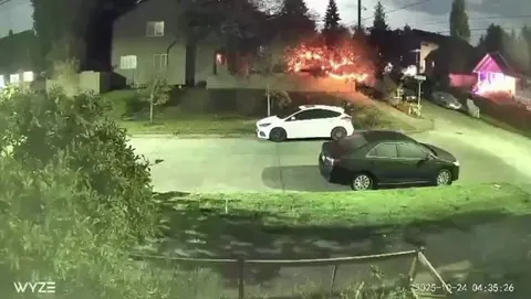 [oc] Drunk driver smashes into parked car before driving away (and smashing in to more parked cars after)