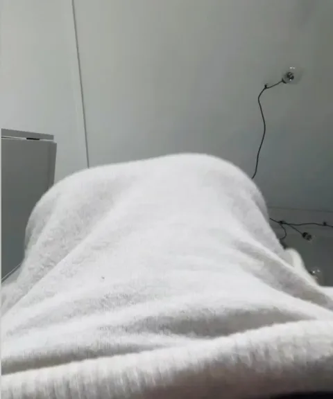 It’s getting cold, I got a hiding spot (drop)