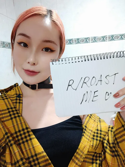 20 and I draw anime fanart for a living, I'm begging y'all to end my life