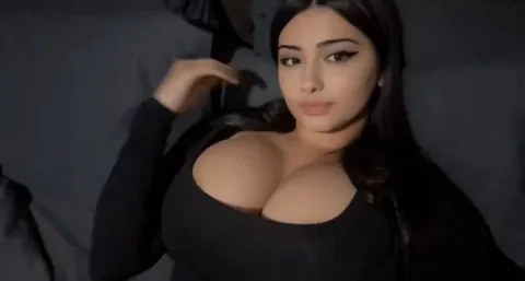 Nobody does boobs like a Latina [Reveal]