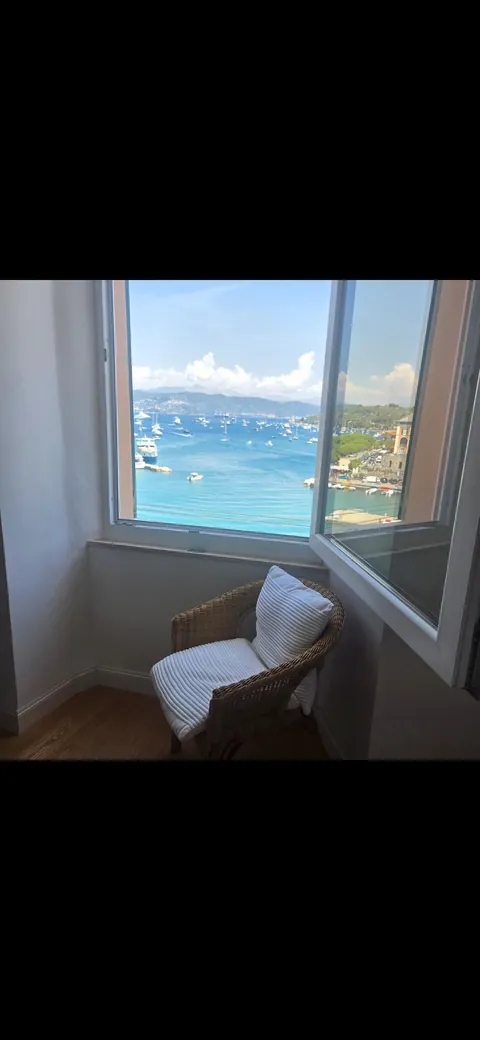 The reading nook...