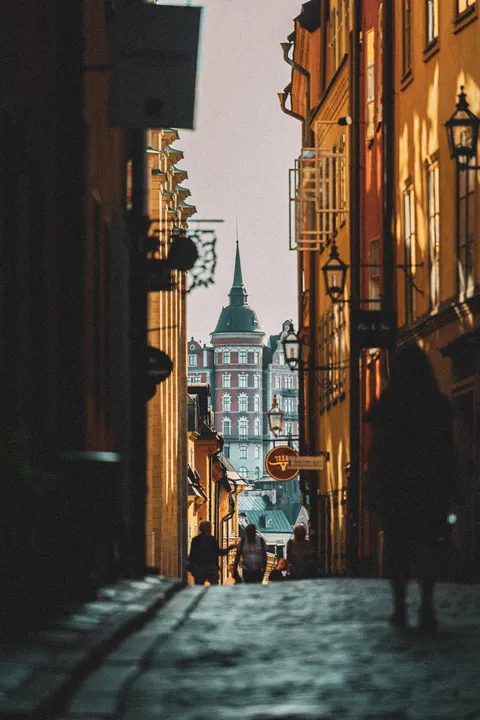 ITAP of Stockholm’s evening streets