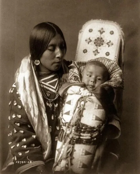 Apsaroke (Crow) Native American Mom &amp; Baby, Montana, 1907.