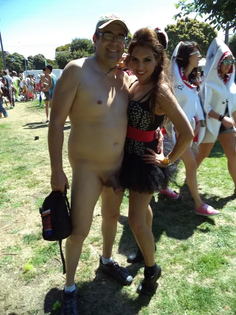 Sexy CFNM