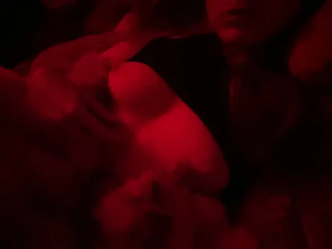 I want someone to get me stoned &amp; do what they want. tired of making my own choices rn🧎‍➡️ [nb]