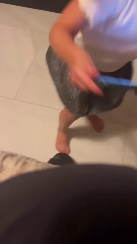 She was so happy with her discovery 🤣