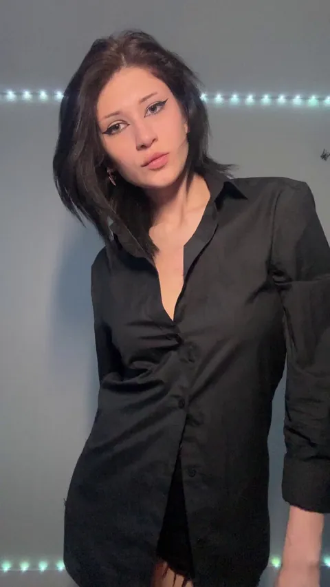 Wonder if I look even better naked