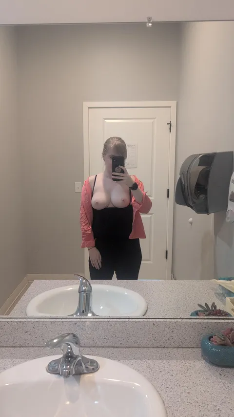 Anyone want to join me on my break? (F)