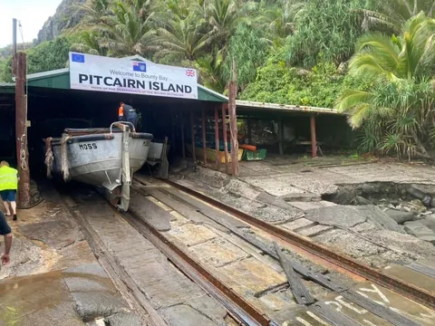 Visiting Pitcairn island