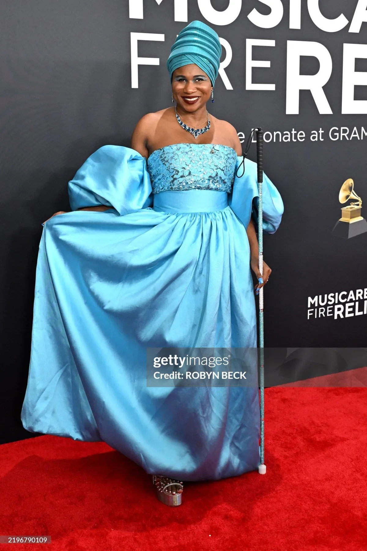 My SO is blind and I do her makeup, here's her annual Grammy Carpet look! Serving African Mermaid realness 🧜‍♀️