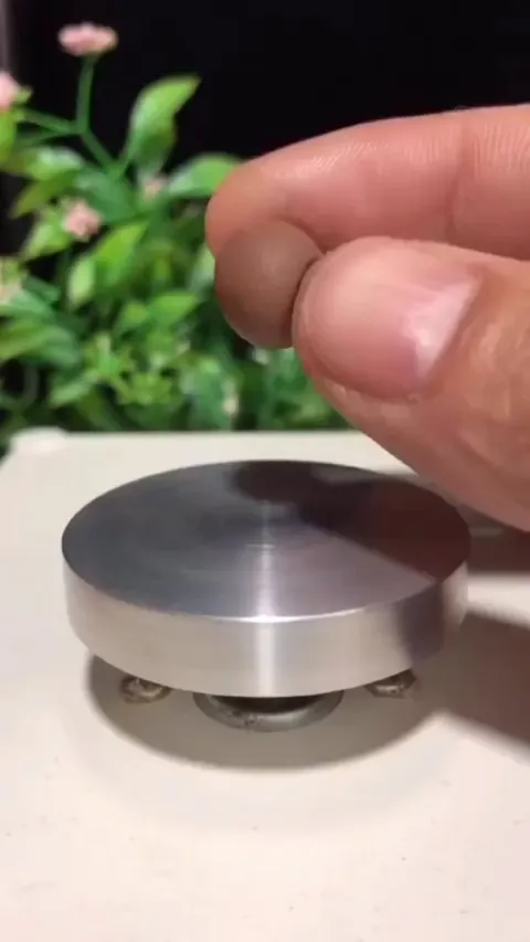 Smol teenie weenie pot