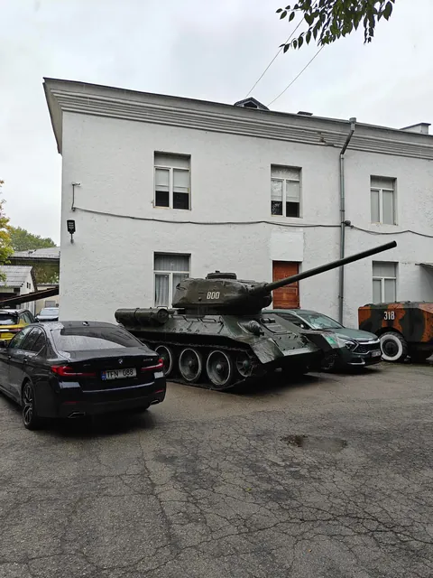 Some pictures from Chisinau, the strangest capital city in Europe