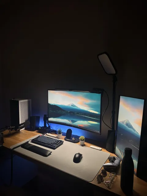 New appartment pretty empty but the setup is ready 