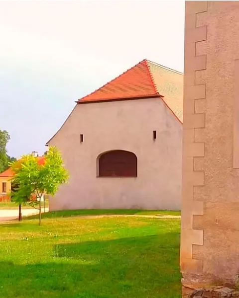 Structures that look like faces