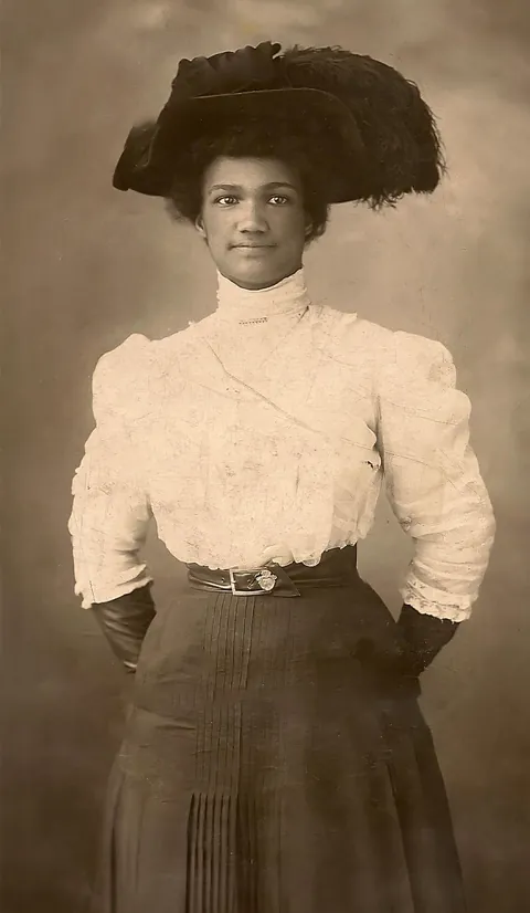 Helen Hyde, my maternal grandmother, circa 1900