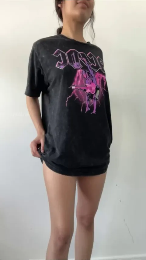 Is my 4’11 &amp; 90 lb body your type?