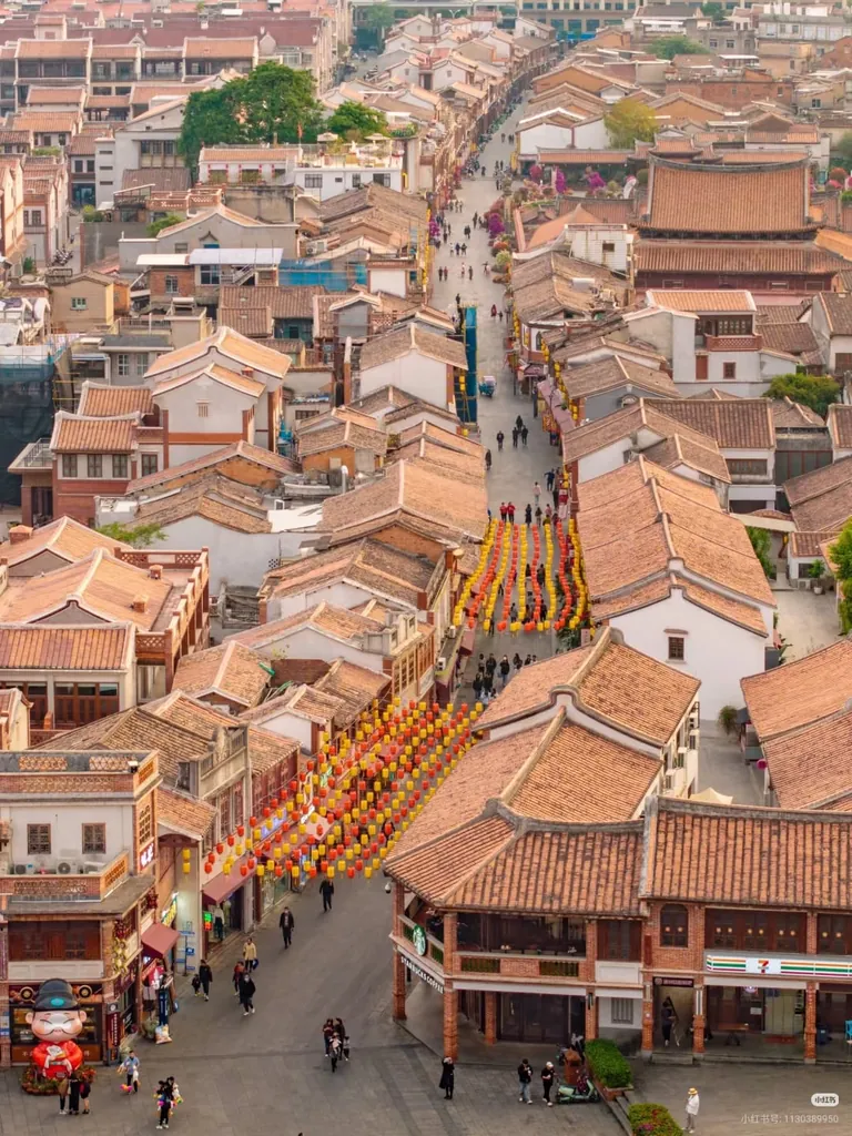 Any fans of Chinese Minnan architecture here?