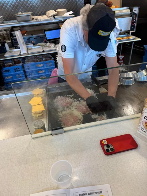 [i ate] a burger from George Motz