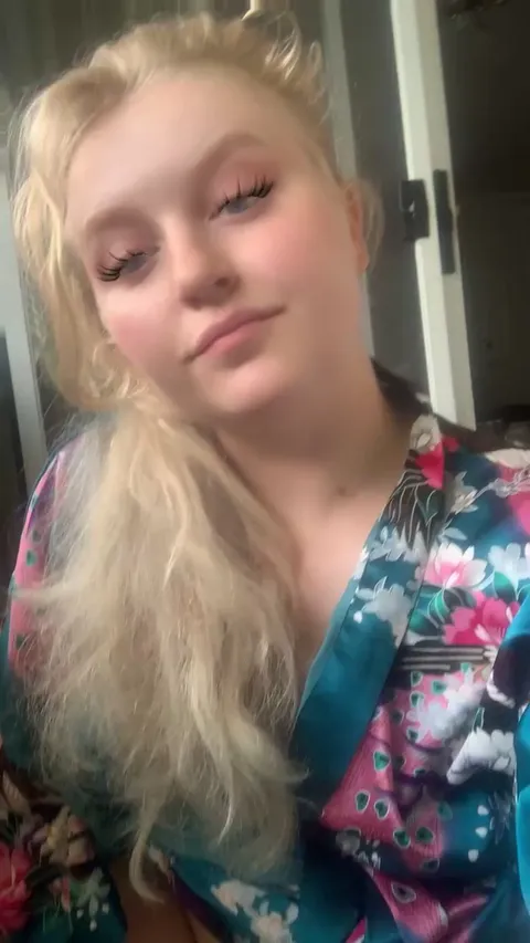 What if I pissed on the balcony in front of ur friends