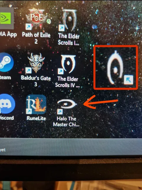 Halo Logo looks like the Oblivion Logo lying sideways