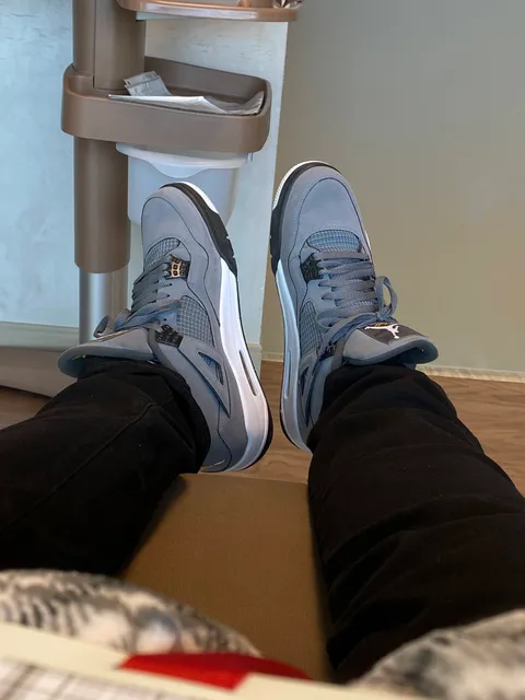 Broke out the 4s for my first day of chemo