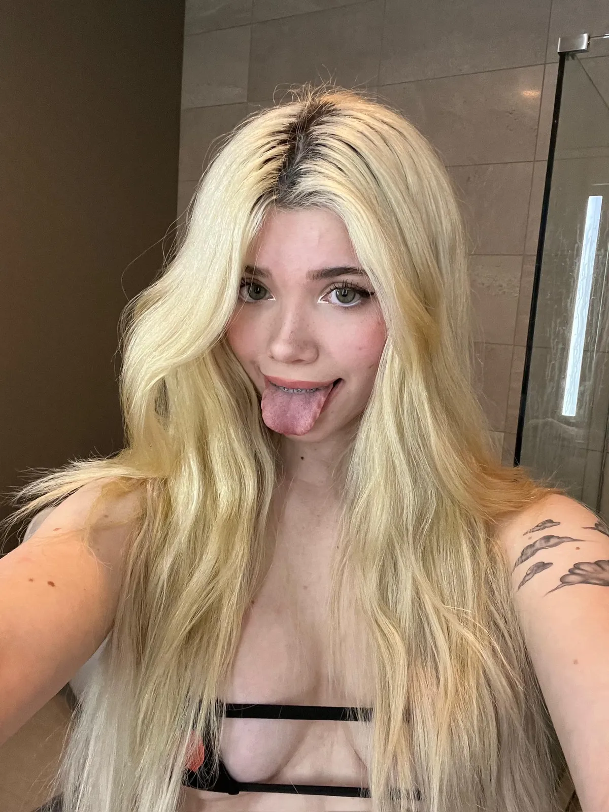 do u really find this sexy or its just a turn off? ;&gt;