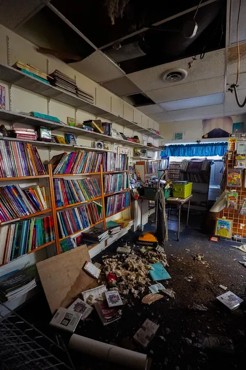 Bookstore left abandoned after 2020