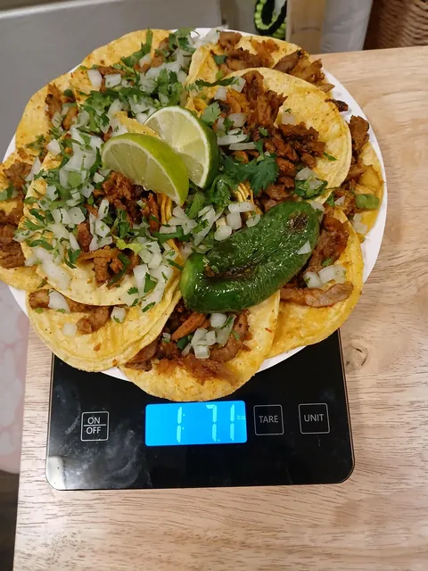 [I ate] 11 "$1" street tacos al pastor
