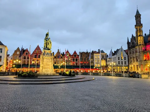 Does anyone else love night time walks in medieval towns?