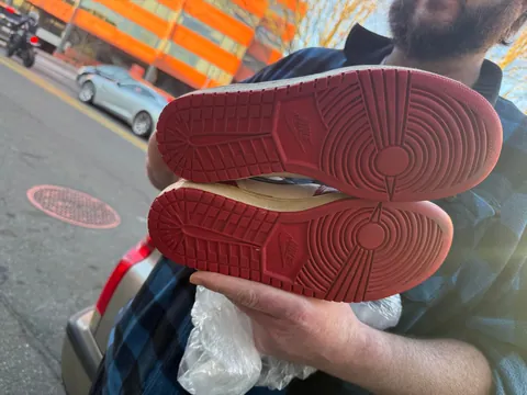 Co-worker has a friend who inherited these from his aunt. They are real. How much should I pay for them?