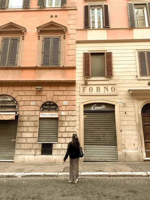 3 Days in Rome – Vespa tours, pasta-making, way too much good food, and yes… I got my Hot Priest calendar