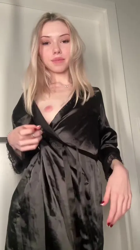 Are men actually into tiny tits?