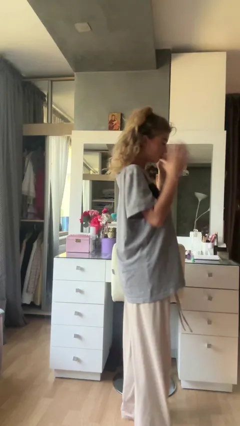 it wouldn't be fair to show you just one side