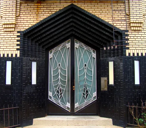 Art Deco door in Brooklyn, New York [building]