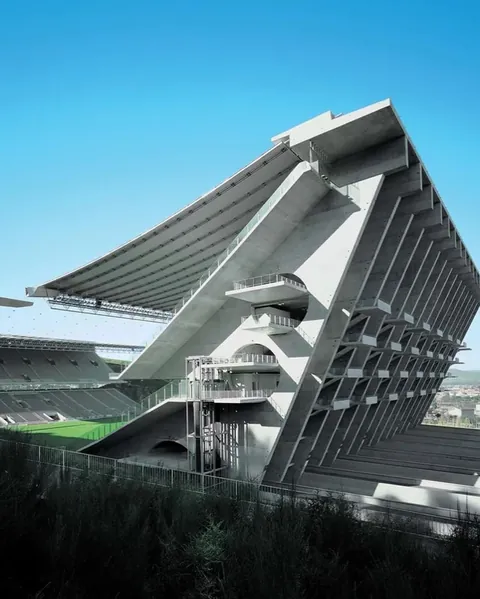 Braga municipal Stadium - Porto, Portugal - Eduardo Souto de Moura (2003)