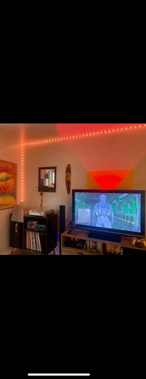 Made the most out of my little rental apartment 🧡